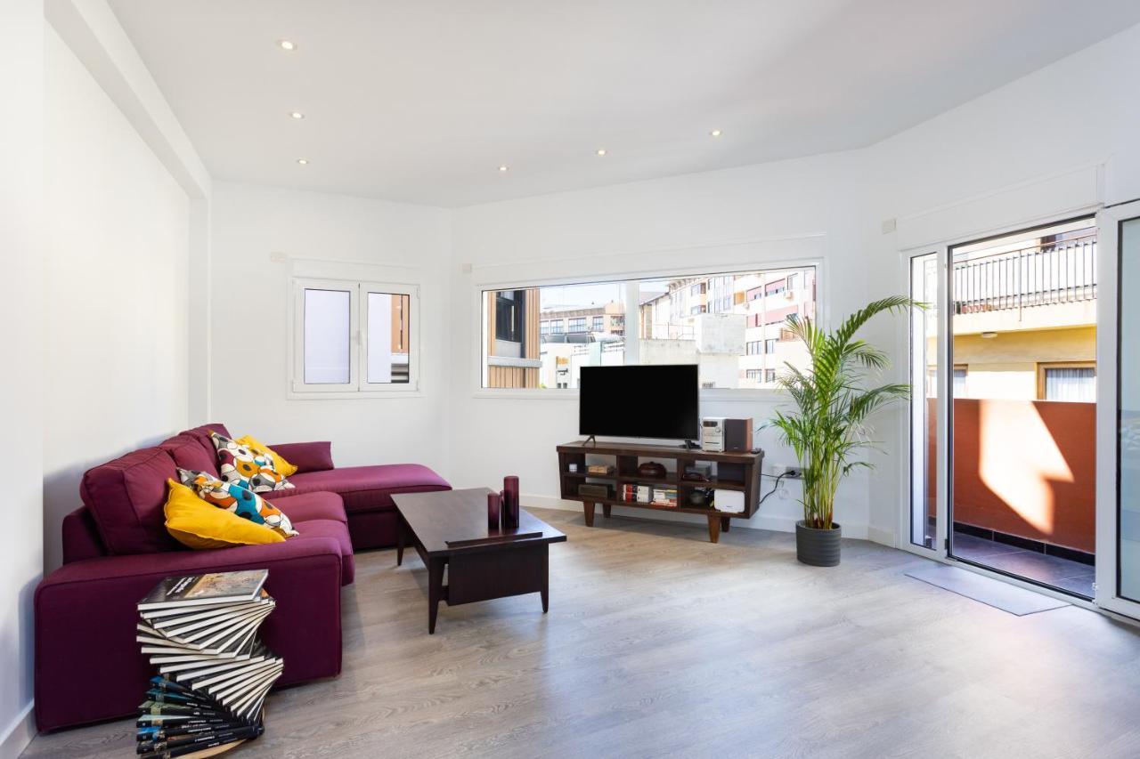 Home2Book Chic & Stylish Apt Santa Rosalia מראה חיצוני תמונה